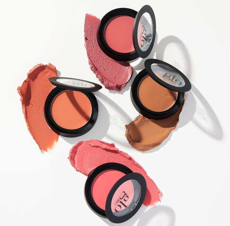 Cream Blush Glo Skin Beauty, texture et teinte du fard crème — Spa Santé Le Nénuphar