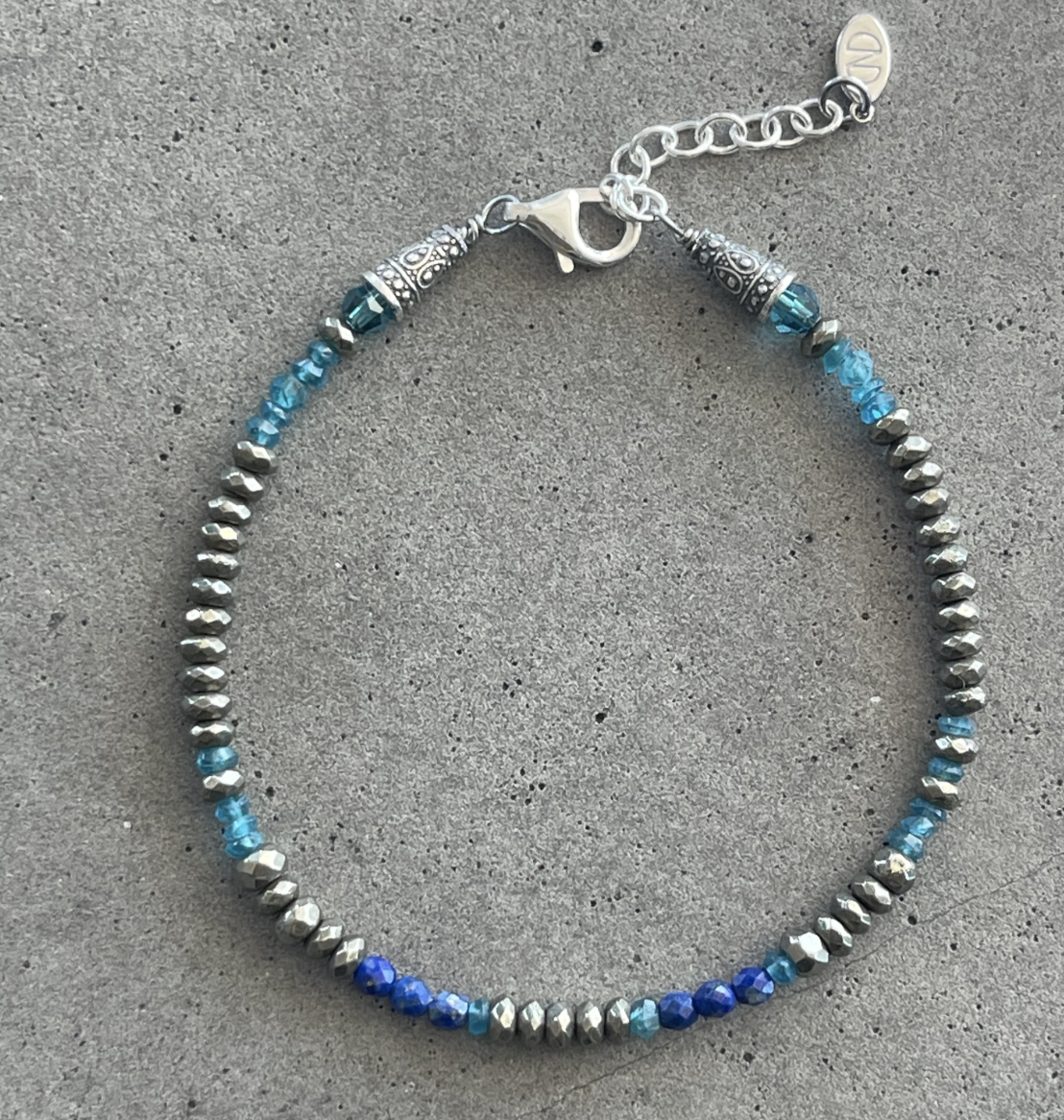 Selected Variant Image