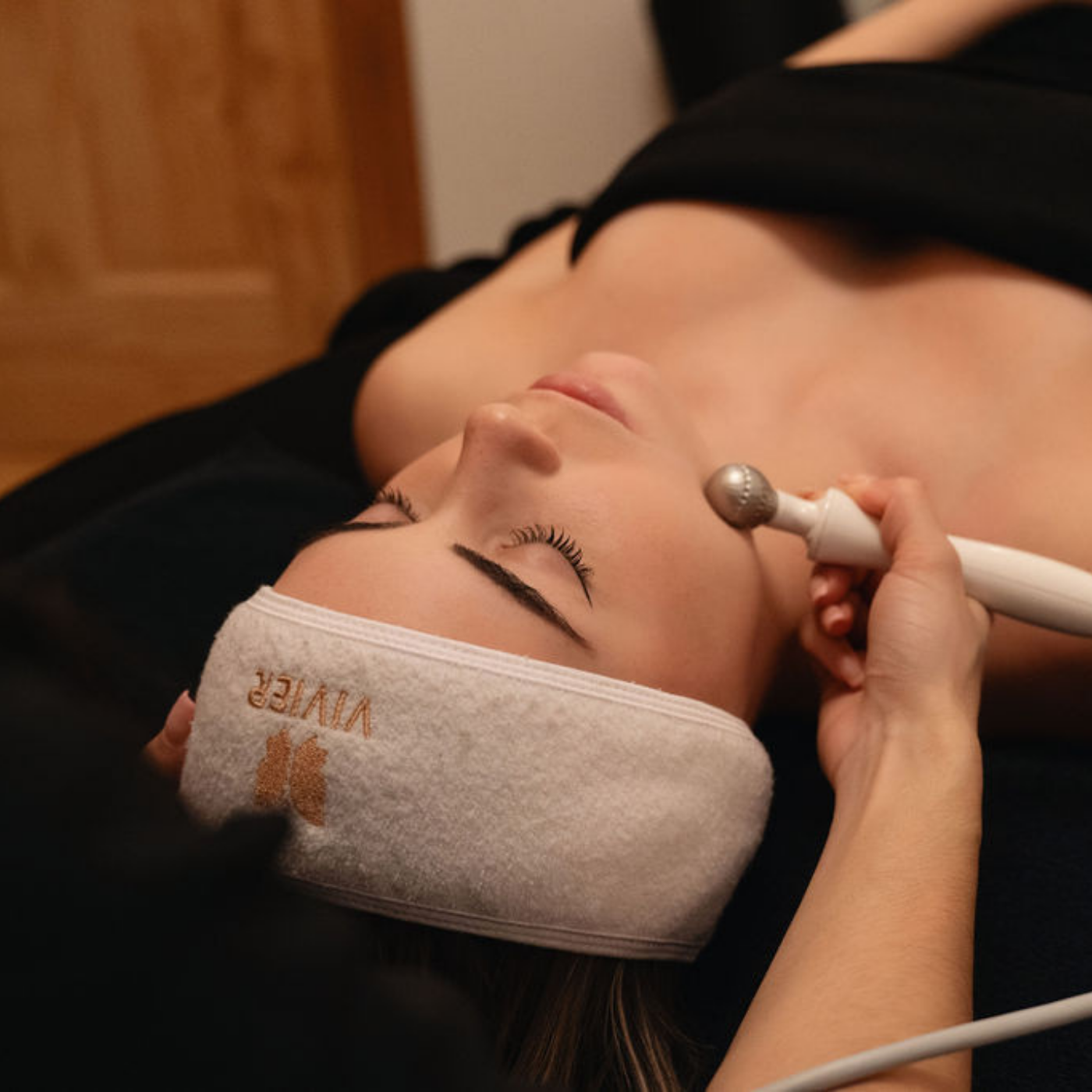 Soin Bela MD+ stimulation neuromusculaire visage - Spa Santé Le Nénuphar