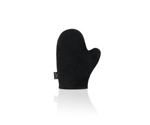 Gant d'application NUDA noir — accessoire autobronzant lavable et réutilisable sur fond blanc — Spa Santé Le Nénuphar