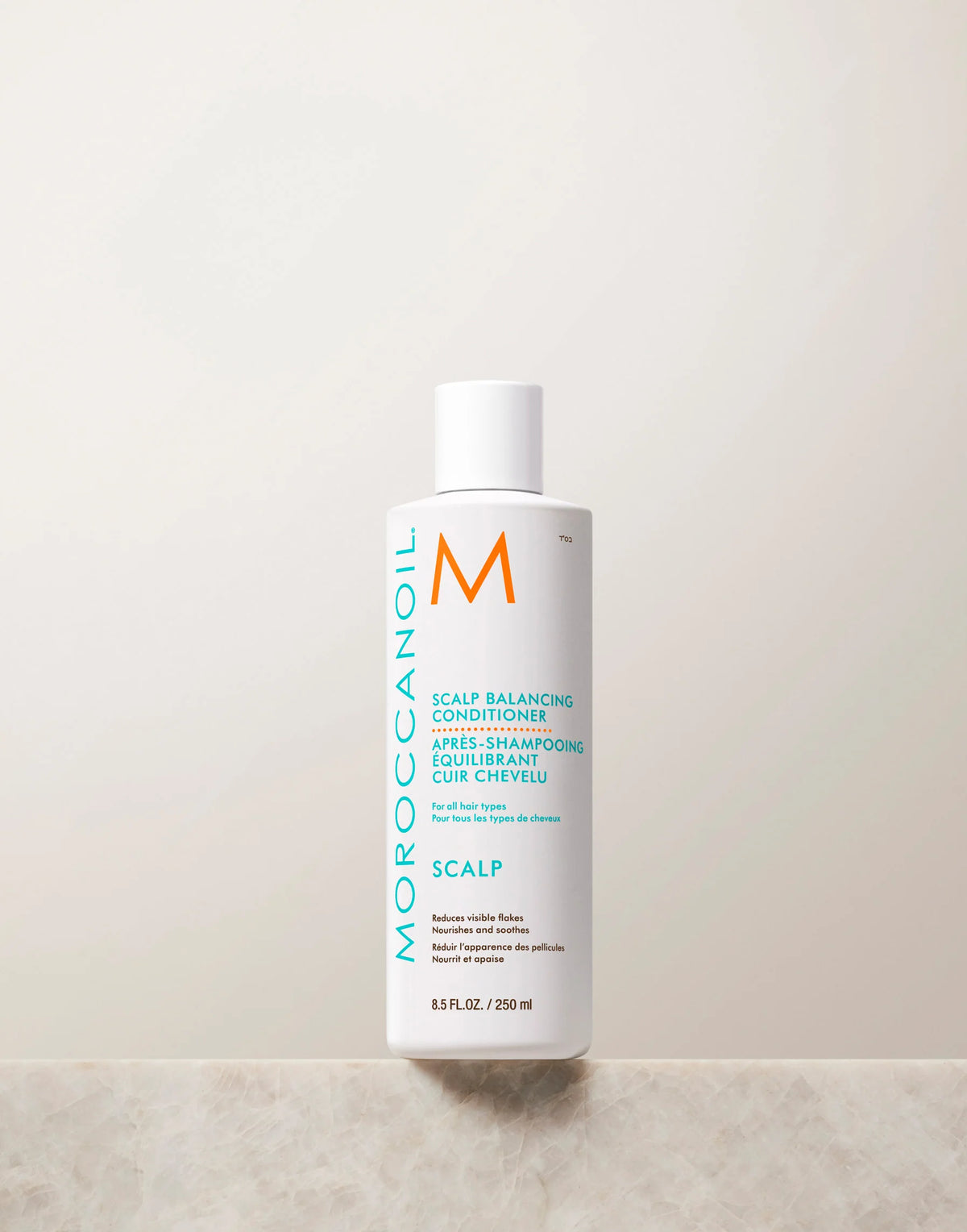 Après-shampooing équilibrant cuir chevelu Moroccanoil texture apaisante sébum — Spa Santé Le Nénuphar
