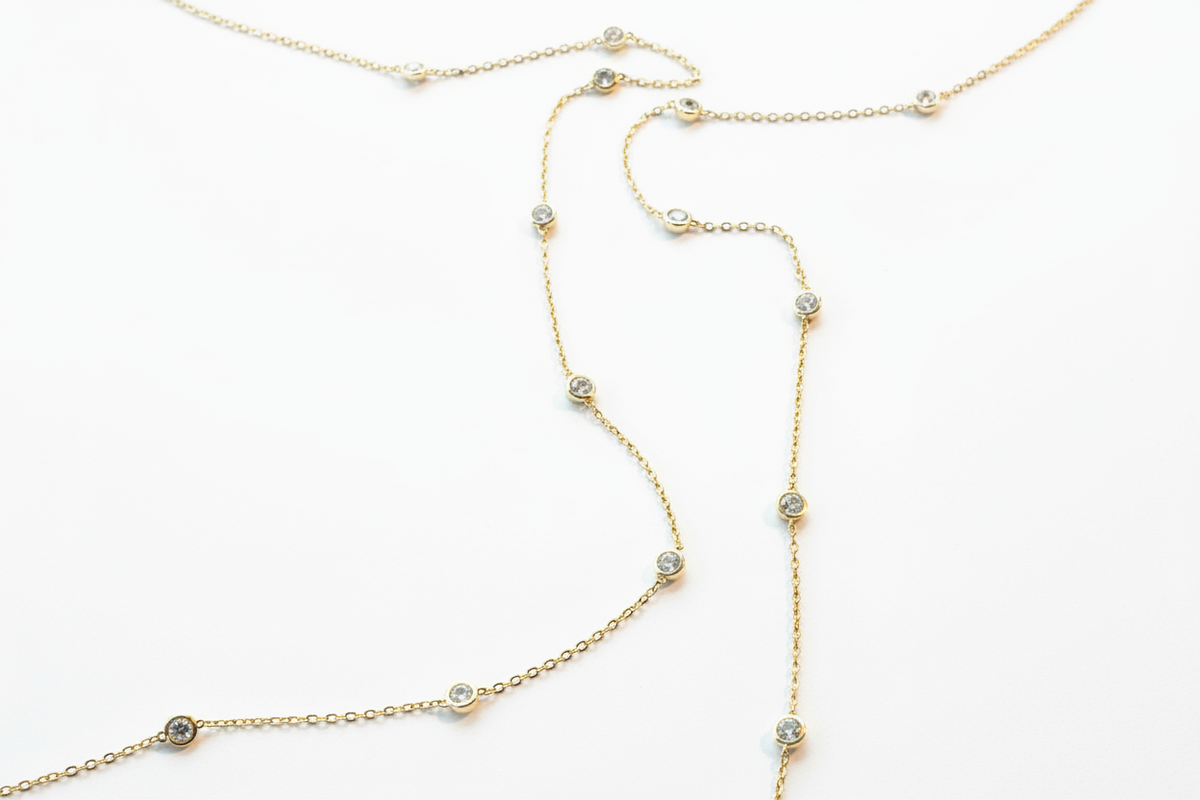Collier Chaîne d'amour doré Caroline Néron — argent 925 Swarovski — Spa Santé Le Nénuphar
