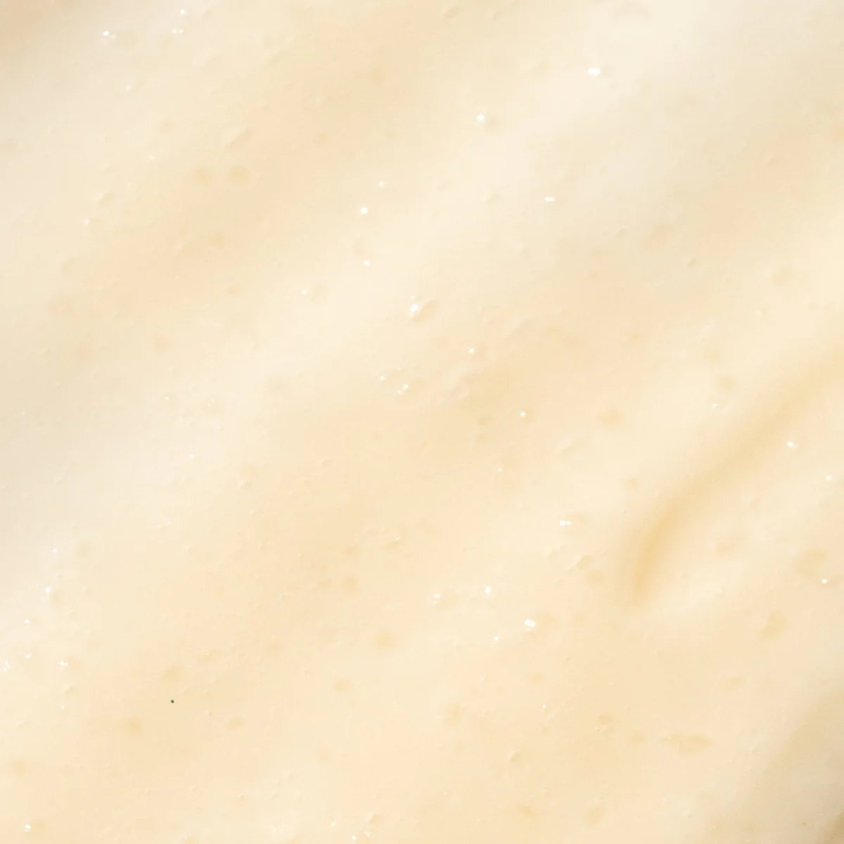 Texture exfoliant à la vitamine C Vivier — gommage crèmeux aux perles biodégradables et acide hyaluronique 